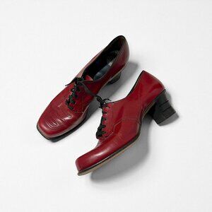 Vintage 1940s Red Leather Oxford Heels Arch-Heel Cushioned Insole 7.5